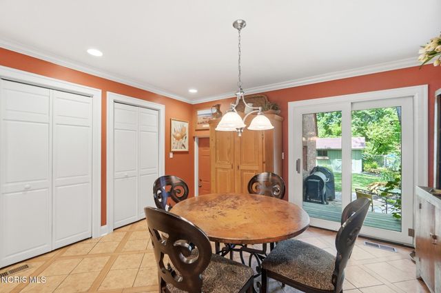 144 S Church Street, Bowling Green, OH 43402