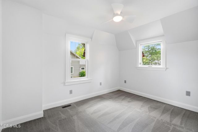 144 S Church Street, Bowling Green, OH 43402