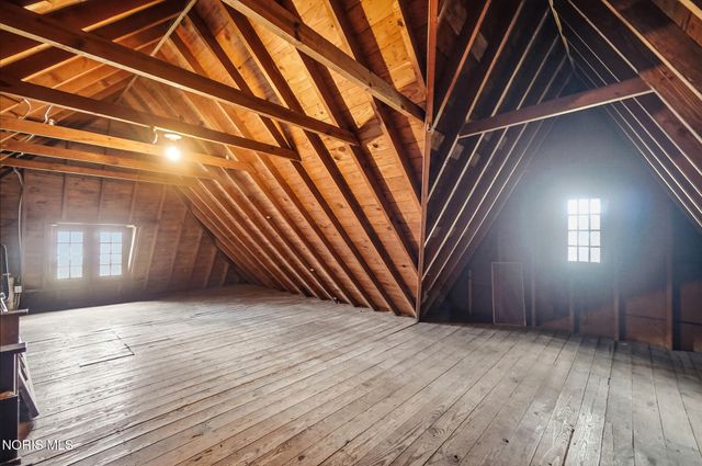 144 S Church Street, Bowling Green, OH 43402