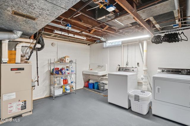 144 S Church Street, Bowling Green, OH 43402