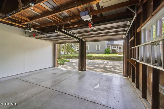 144 S Church Street, Bowling Green, OH 43402