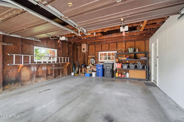 144 S Church Street, Bowling Green, OH 43402