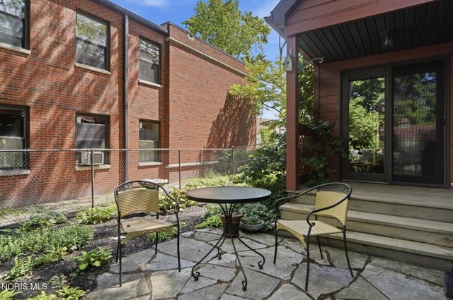 144 S Church Street, Bowling Green, OH 43402