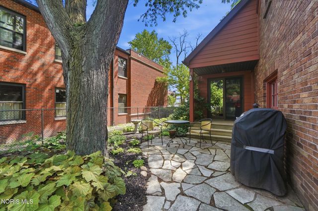 144 S Church Street, Bowling Green, OH 43402
