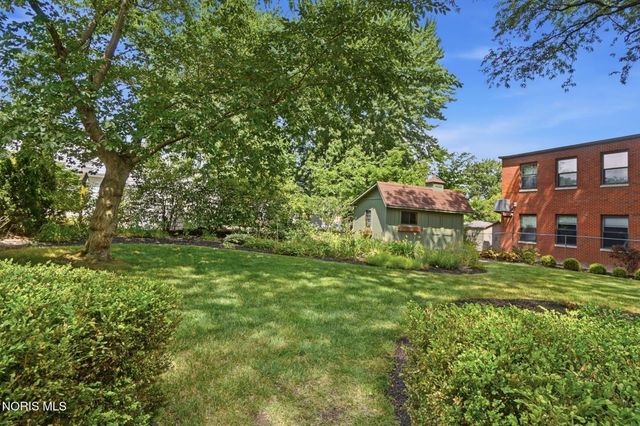 144 S Church Street, Bowling Green, OH 43402