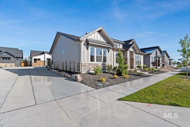 11163 S Corballis Ln, Kuna, ID 83634