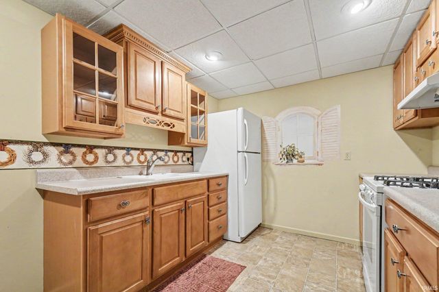 1130 Diamond Drive, Mishawaka, IN 46544