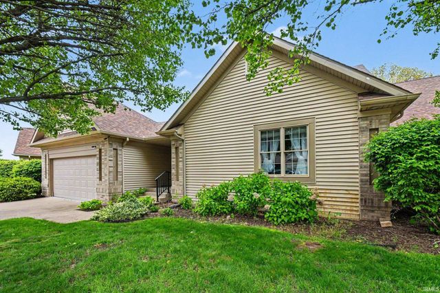 1130 Diamond Drive, Mishawaka, IN 46544