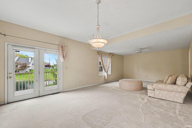 1130 Diamond Drive, Mishawaka, IN 46544