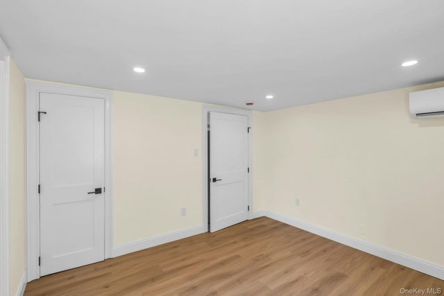 69 Edgewood Road B, Port Washington, NY 11050
