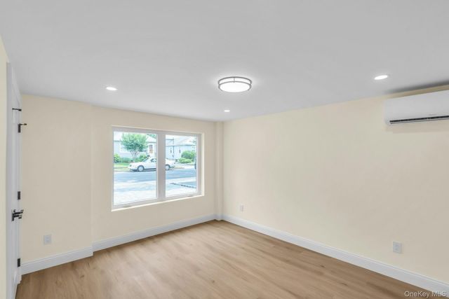 69 Edgewood Road B, Port Washington, NY 11050