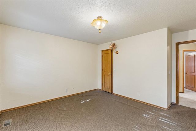 1820 Chelsea Drive, Edmond, OK 73013