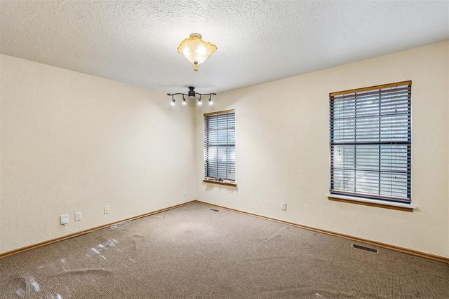 1820 Chelsea Drive, Edmond, OK 73013