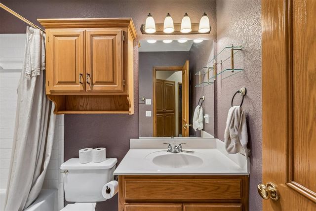 1820 Chelsea Drive, Edmond, OK 73013