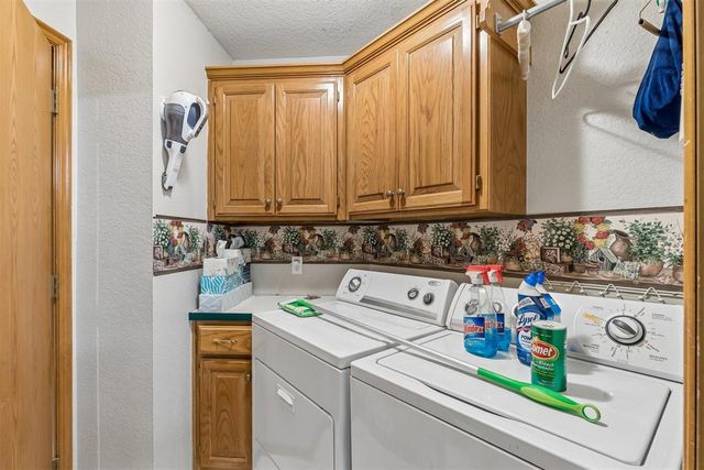 1820 Chelsea Drive, Edmond, OK 73013