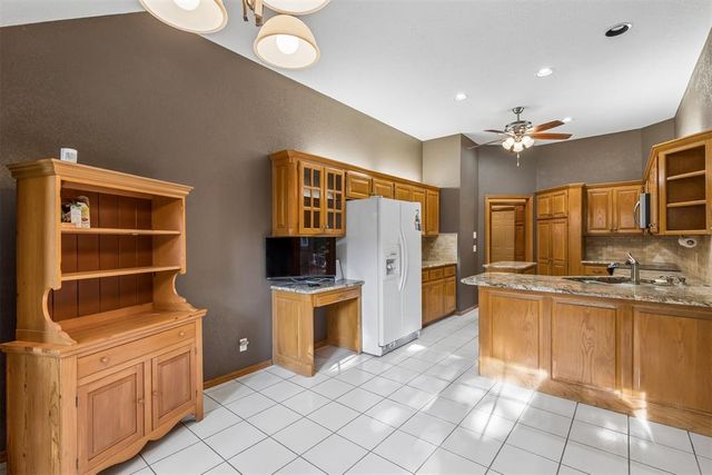 1820 Chelsea Drive, Edmond, OK 73013