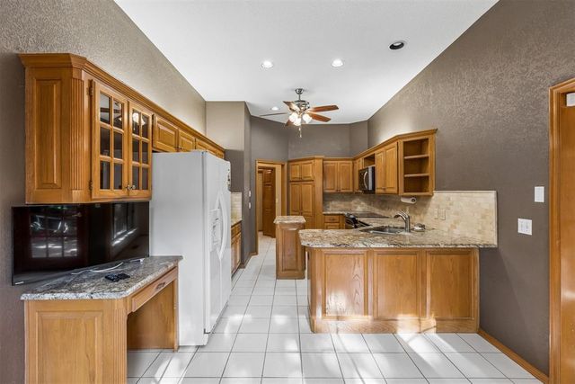 1820 Chelsea Drive, Edmond, OK 73013