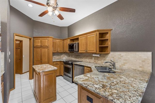 1820 Chelsea Drive, Edmond, OK 73013