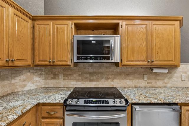 1820 Chelsea Drive, Edmond, OK 73013