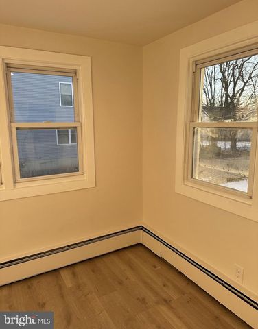 2259 HAMILTON AVE, Willow Grove, PA 19090