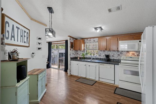 4059 MCKETHAN ROAD, Dade City, FL 33523