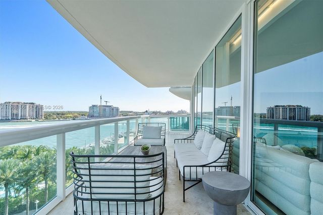 1000 S Pointe Dr 705, Miami Beach, FL 33139