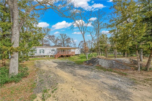 10487 That Way Drive, Bryan, TX 77807