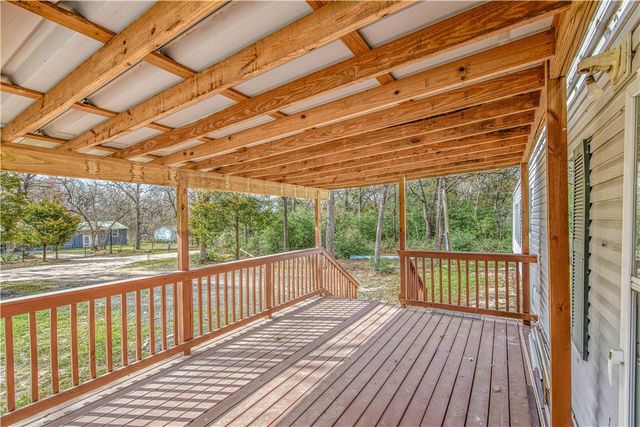 10487 That Way Drive, Bryan, TX 77807