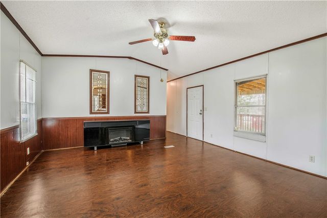 10487 That Way Drive, Bryan, TX 77807