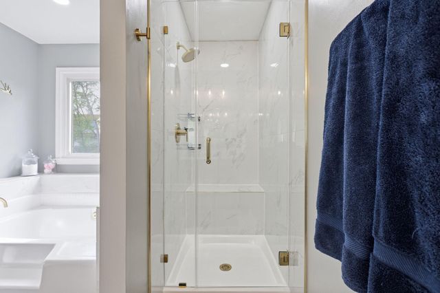 16 SUMMERWOOD DR, Stafford, VA 22554