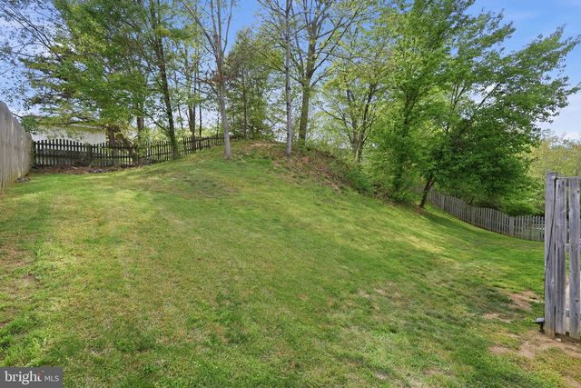 16 SUMMERWOOD DR, Stafford, VA 22554