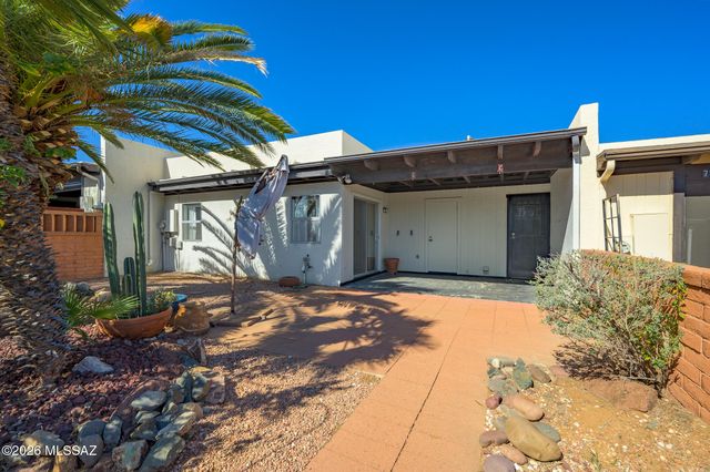 763 W Bella Vista Drive, Green Valley, AZ 85614