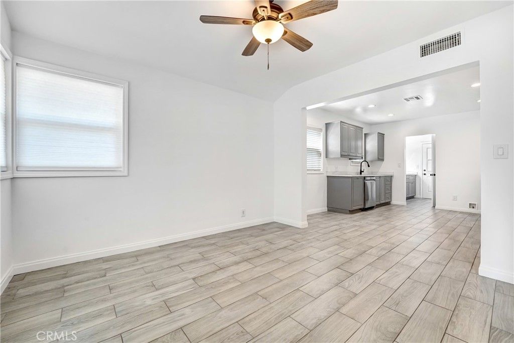 9763 Orcas Avenue, Shadow Hills, CA 91040 — photo 4