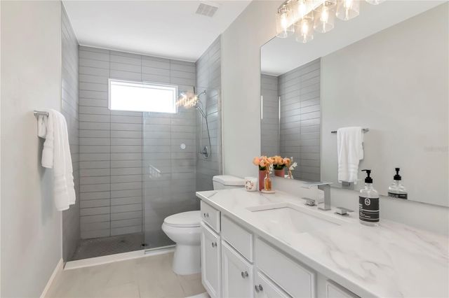 14229 CREEK RUN DRIVE, Riverview, FL 33579