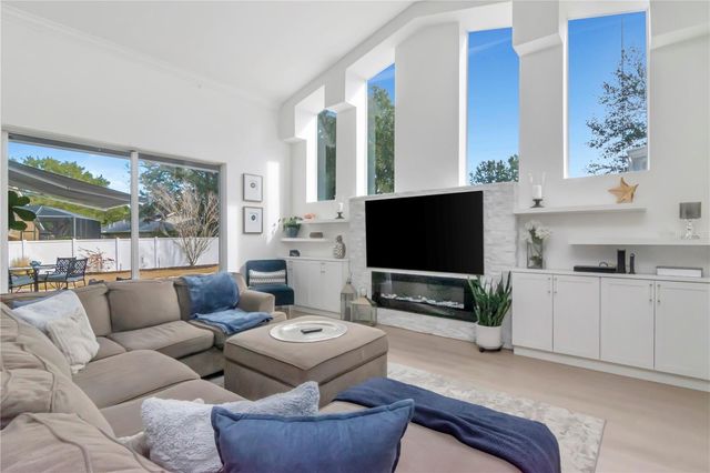 14229 CREEK RUN DRIVE, Riverview, FL 33579