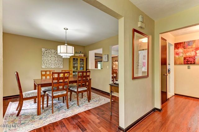 1369 Augusta Drive, Schodack, NY 12033