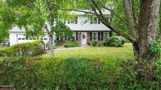 1369 Augusta Drive, Schodack, NY 12033