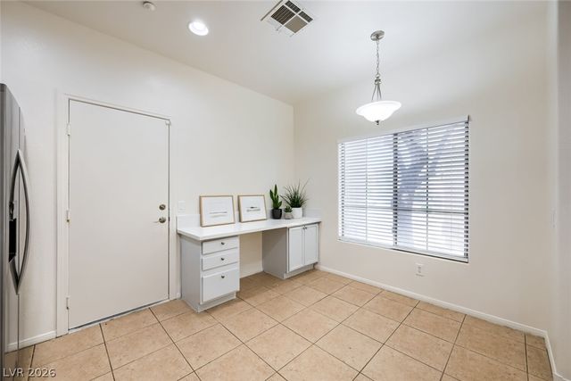 7877 Sambar Court, Las Vegas, NV 89149