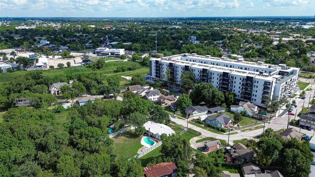 2501 Ideal Street, Houston, TX 77009