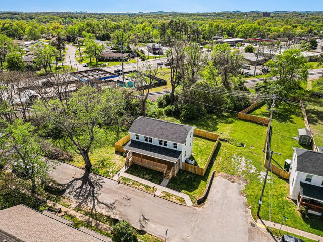 1500 Bryan St, Old Hickory, TN 37138