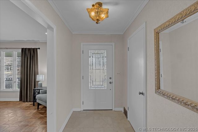 2706 E 57th Street, Tulsa, OK 74105