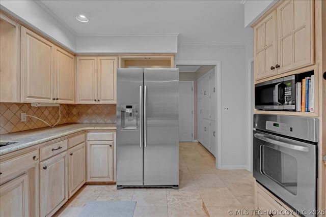 2706 E 57th Street, Tulsa, OK 74105