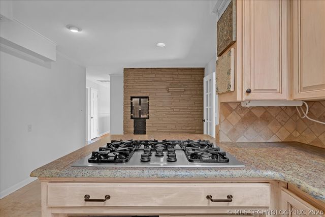 2706 E 57th Street, Tulsa, OK 74105