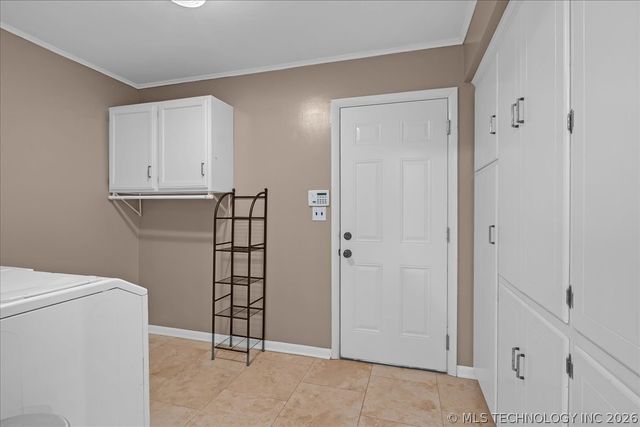 2706 E 57th Street, Tulsa, OK 74105