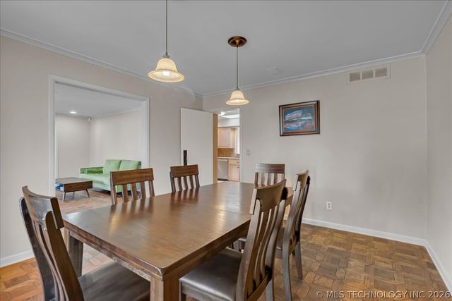 2706 E 57th Street, Tulsa, OK 74105