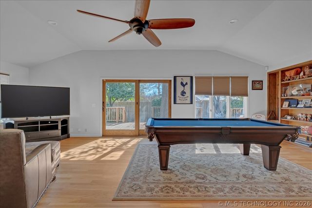 2706 E 57th Street, Tulsa, OK 74105