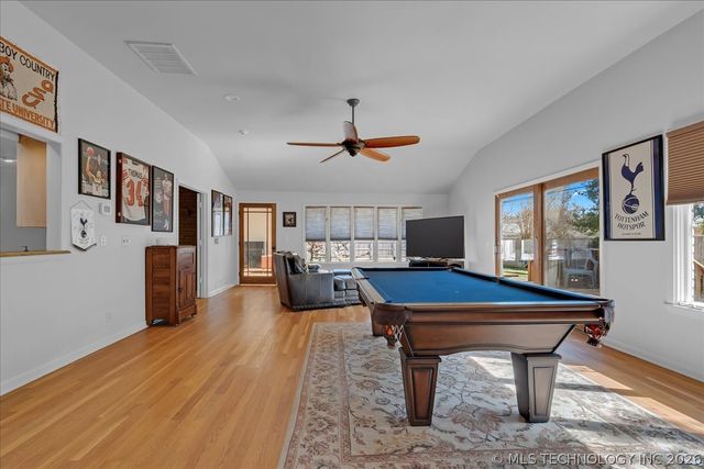 2706 E 57th Street, Tulsa, OK 74105