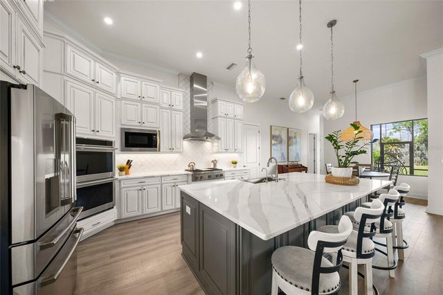 15219 DERNA TERRACE, Bradenton, FL 34211