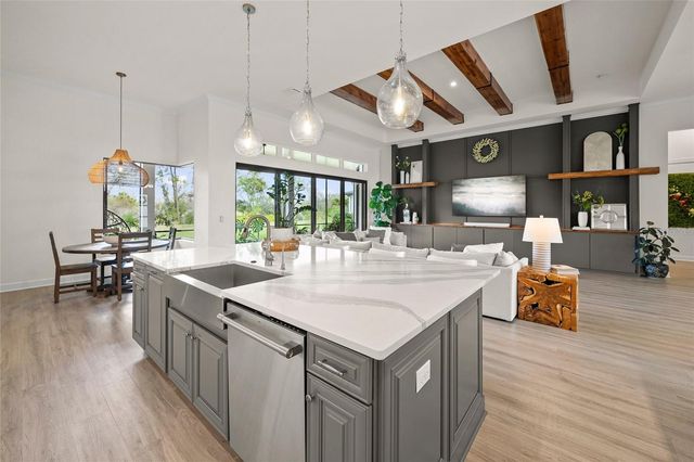 15219 DERNA TERRACE, Bradenton, FL 34211