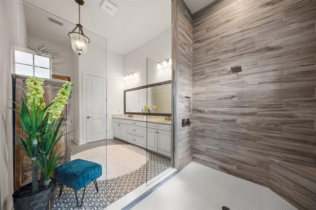 15219 DERNA TERRACE, Bradenton, FL 34211